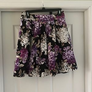 White House black market flower skirt